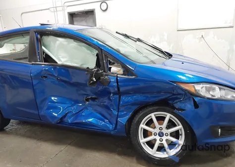 2019 Ford Fiesta Se z USA, uszkodzony, nr VIN 3FADP4EJ2KM122032